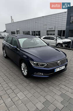 Універсал Volkswagen Passat 2019 в Івано-Франківську