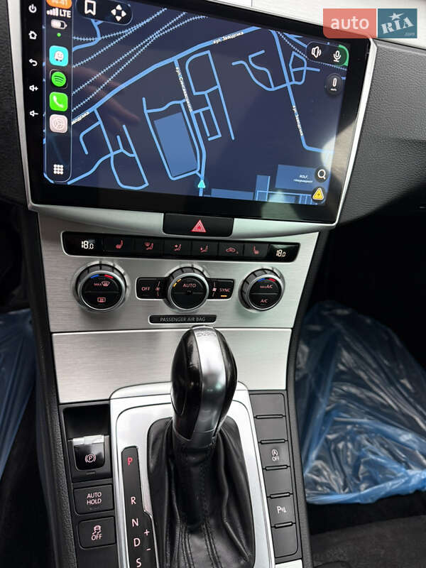 Универсал Volkswagen Passat 2013 в Житомире фото 4 Универсал Volkswagen Passat 2013 в Житомире