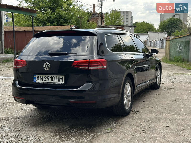 Универсал Volkswagen Passat 2016 в Житомире фото 6 Универсал Volkswagen Passat 2016 в Житомире