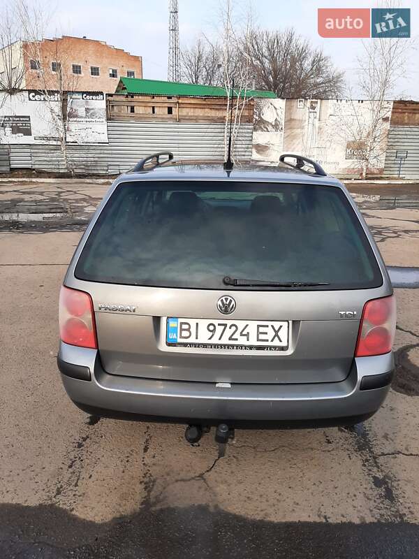 Универсал Volkswagen Passat 2004 в Полтаве