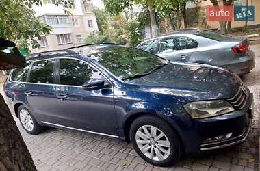Универсал Volkswagen Passat 2012 в 