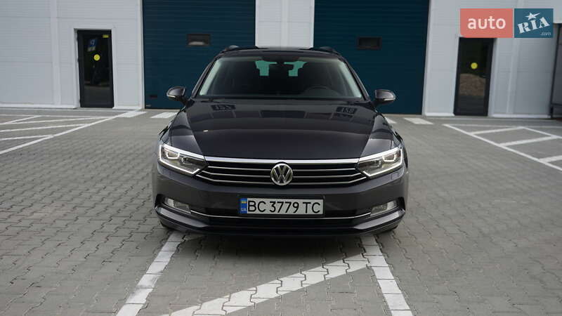 Универсал Volkswagen Passat 2017 в Львове