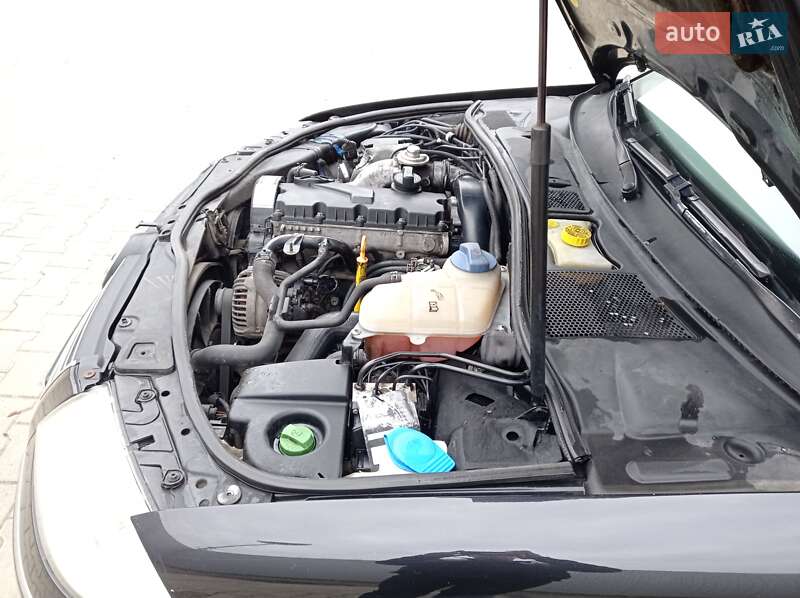 Універсал Volkswagen Passat 2004 в Чернівцях фото 38 Універсал Volkswagen Passat 2004 в Чернівцях