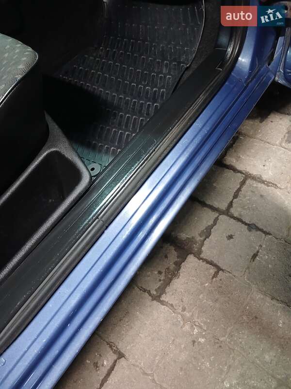 Універсал Volkswagen Passat 1994 в Сваляві