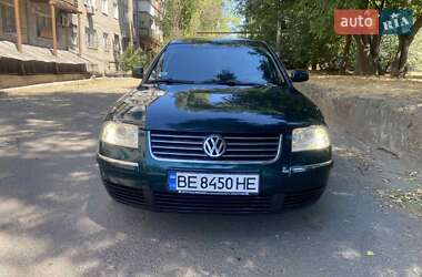Седан Volkswagen Passat 2003 в Николаеве