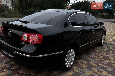 Седан Volkswagen Passat 2009 в Ужгороді