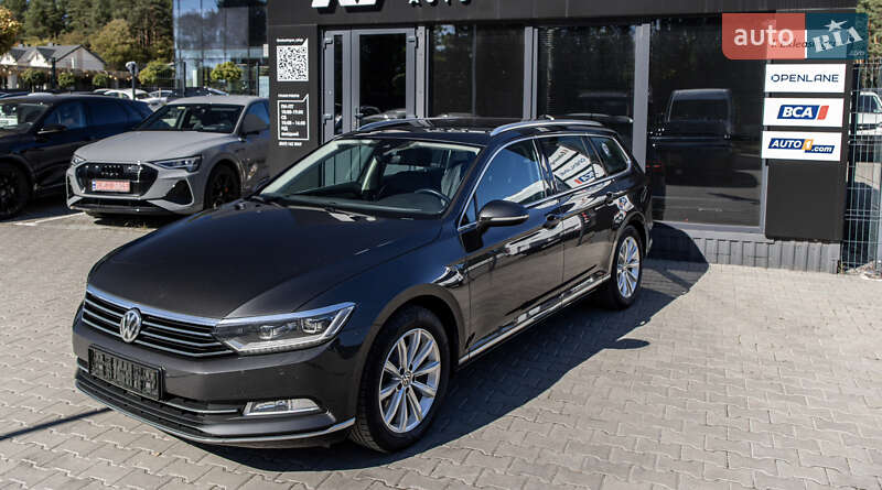 Универсал Volkswagen Passat 2018 в Львове фото 2 Универсал Volkswagen Passat 2018 в Львове