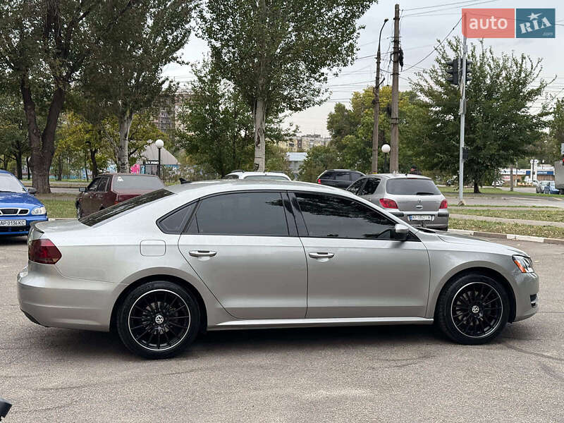 Седан Volkswagen Passat 2012 в Запорожье