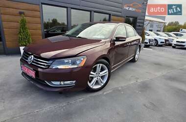 Седан Volkswagen Passat 2013 в Рівному