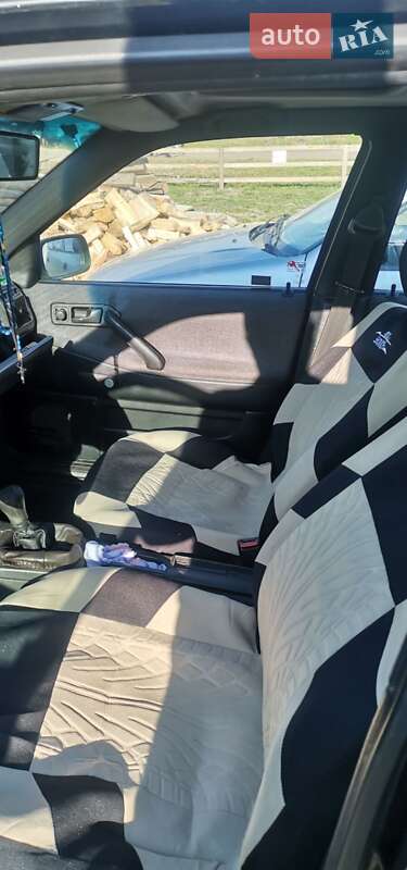 Универсал Volkswagen Passat 1990 в Сарнах