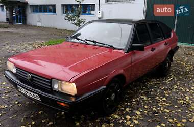 Хэтчбек Volkswagen Passat 1986 в Надворной