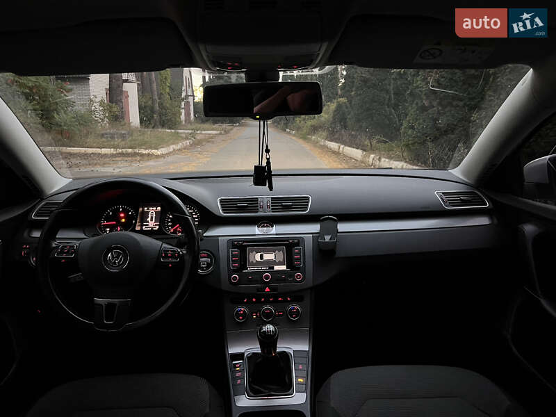 Универсал Volkswagen Passat 2014 в Василькове