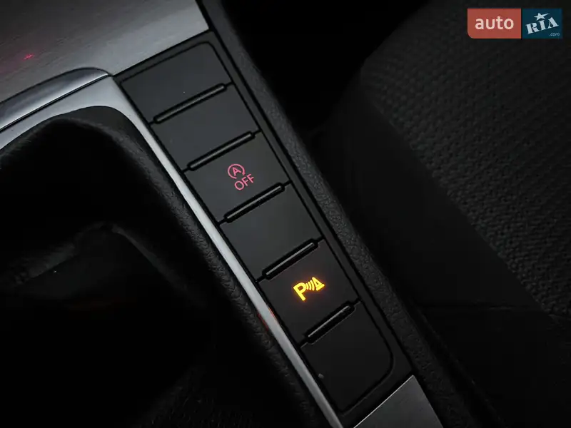 Volkswagen Passat 2014 VIN WVWZZZ3CZFE055173 фото оголошення 14 з 47