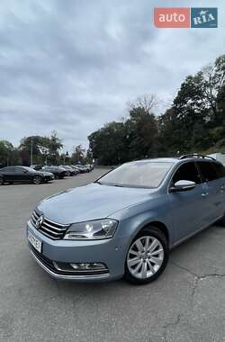 Универсал Volkswagen Passat 2013 в 