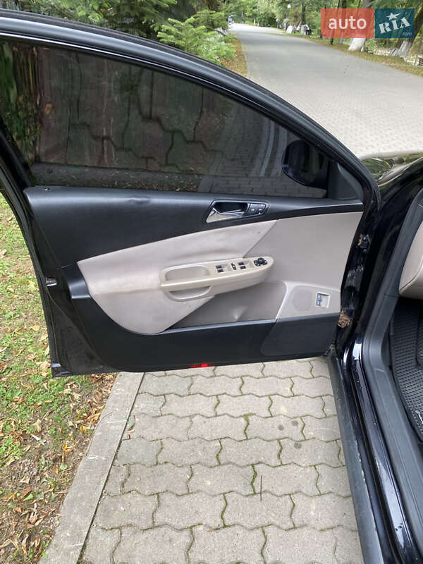 Седан Volkswagen Passat 2005 в Сваляві фото 12 Седан Volkswagen Passat 2005 в Сваляві
