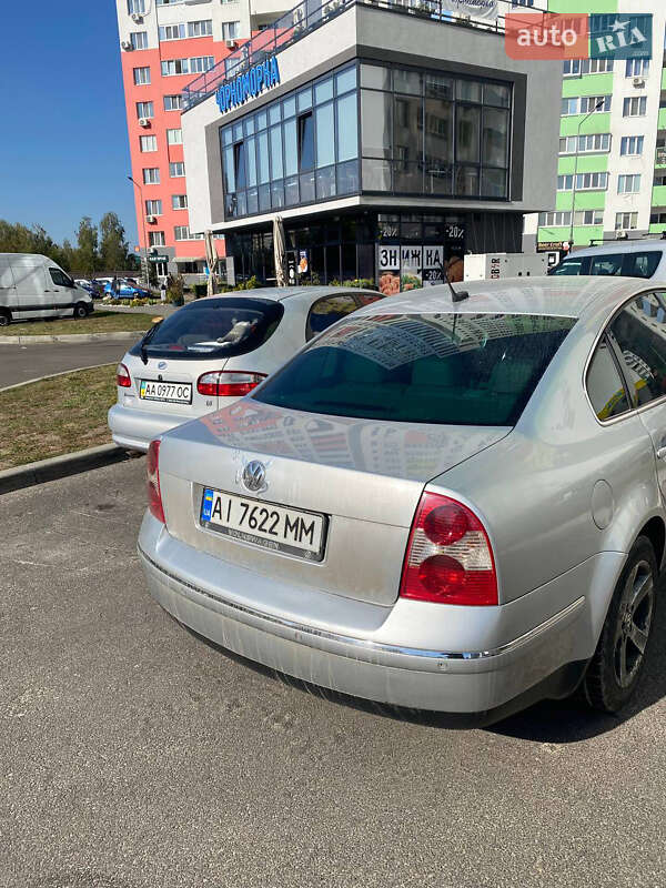 Седан Volkswagen Passat 2004 в Броварах
