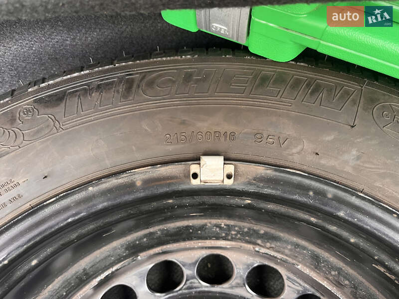 Универсал Volkswagen Passat 2015 в Житомире фото 32 Универсал Volkswagen Passat 2015 в Житомире