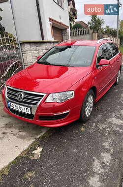 Універсал Volkswagen Passat 2010 в Іршаві