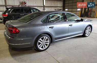 Седан Volkswagen Passat 2019 в Пирятині