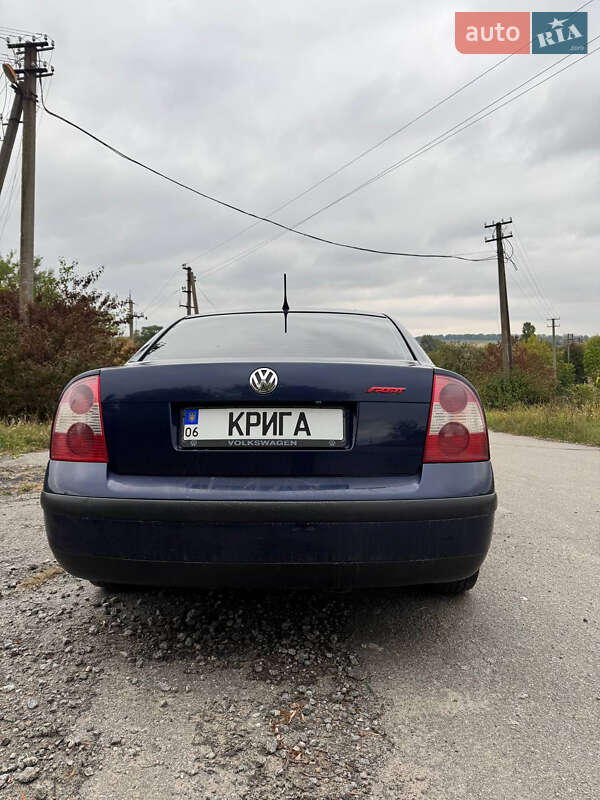 Седан Volkswagen Passat 2003 в Бердичеві