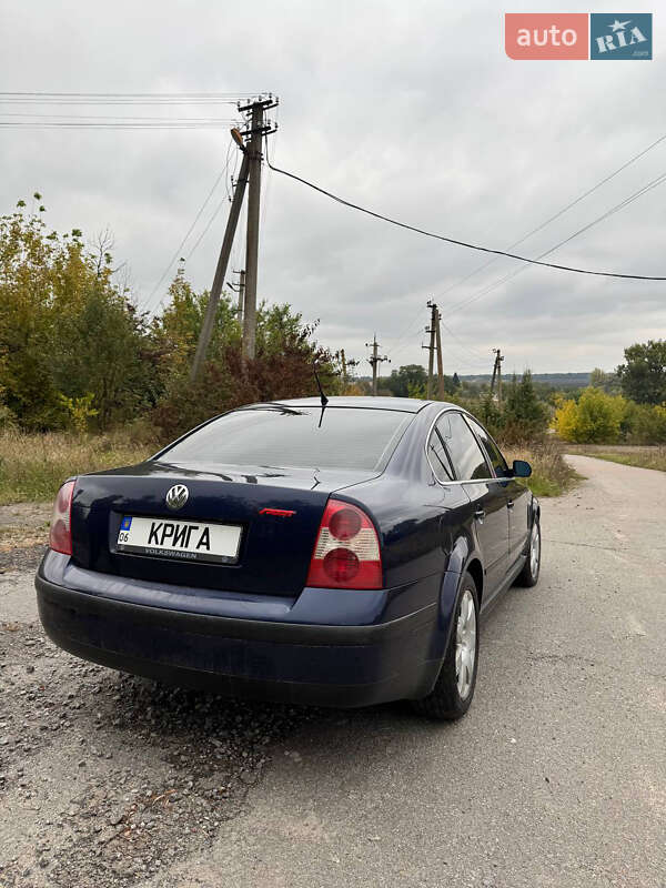 Седан Volkswagen Passat 2003 в Бердичеві