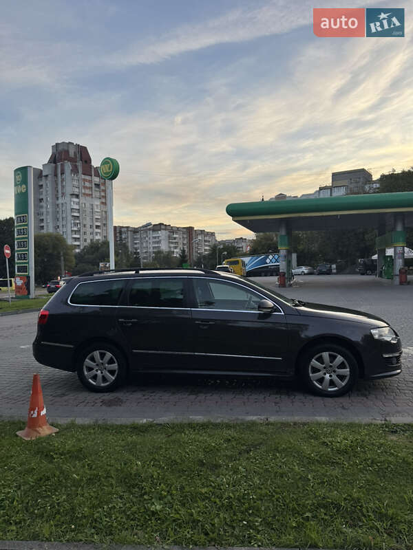 Универсал Volkswagen Passat 2009 в Львове
