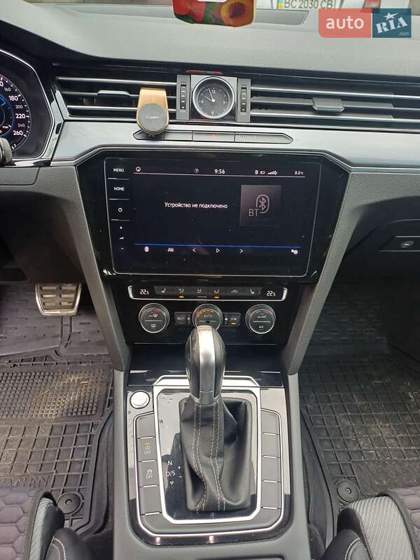 Універсал Volkswagen Passat 2017 в Ізяславі фото 10 Універсал Volkswagen Passat 2017 в Ізяславі