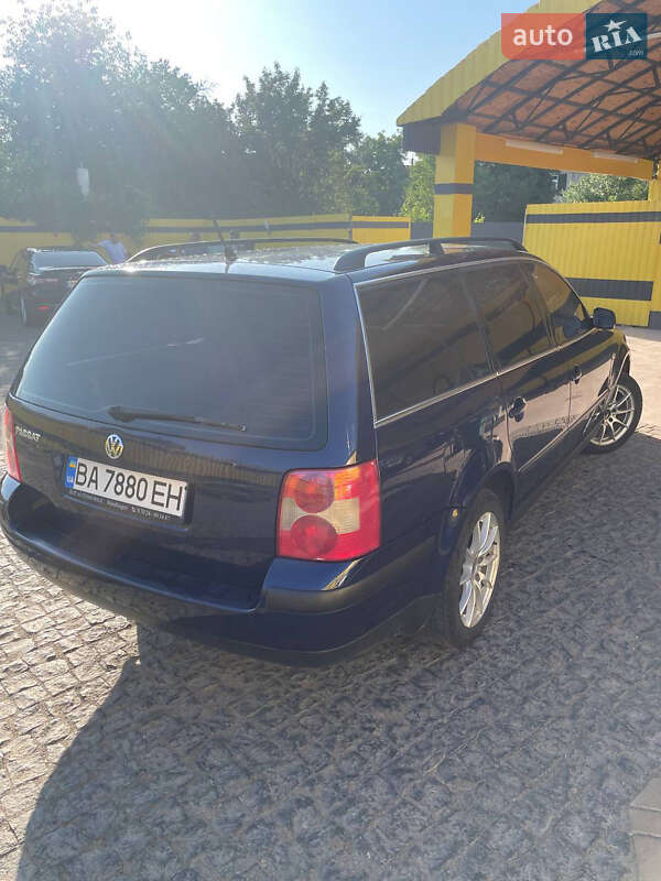 Универсал Volkswagen Passat 2001 в Гайвороне