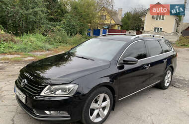 Универсал Volkswagen Passat 2013 в Житомире
