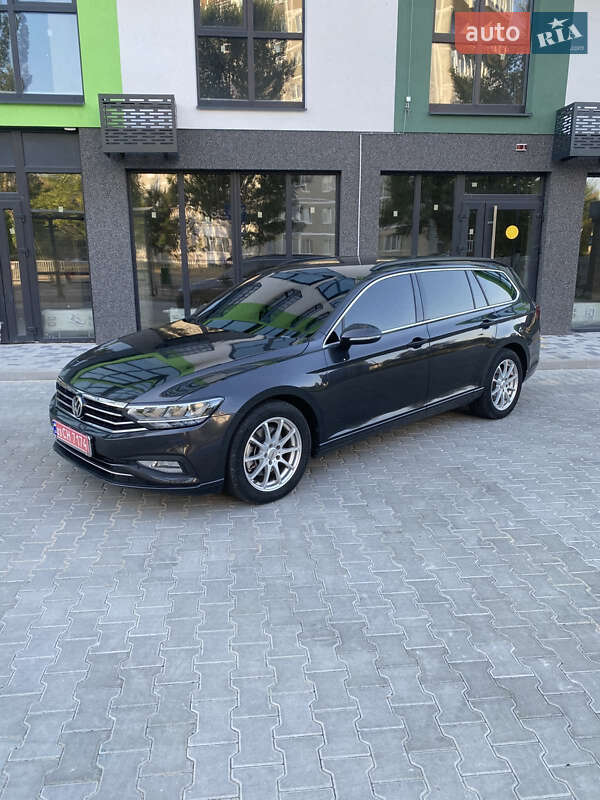 Универсал Volkswagen Passat 2020 в Вараше фото 2 Универсал Volkswagen Passat 2020 в Вараше