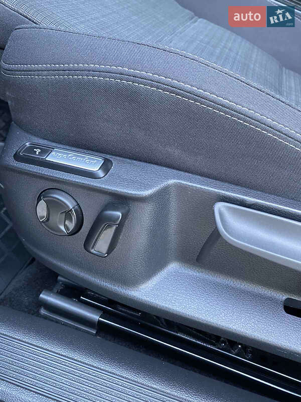Универсал Volkswagen Passat 2020 в Вараше фото 17 Универсал Volkswagen Passat 2020 в Вараше