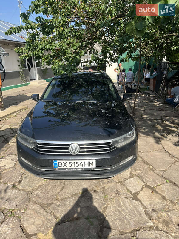 Универсал Volkswagen Passat 2015 в Львове