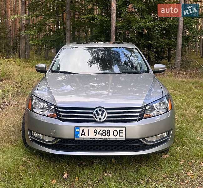 Седан Volkswagen Passat 2013 в Киеве