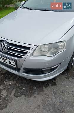 Универсал Volkswagen Passat 2010 в 