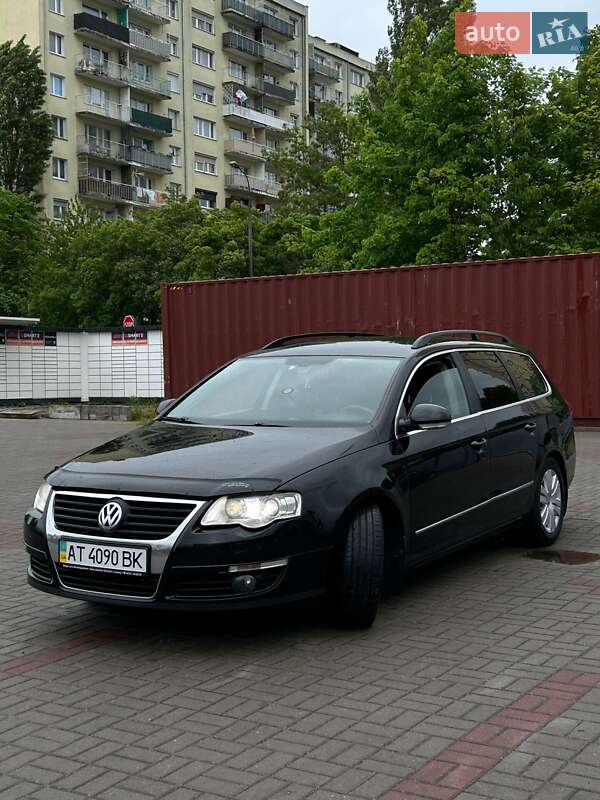 Универсал Volkswagen Passat 2009 в Ивано-Франковске