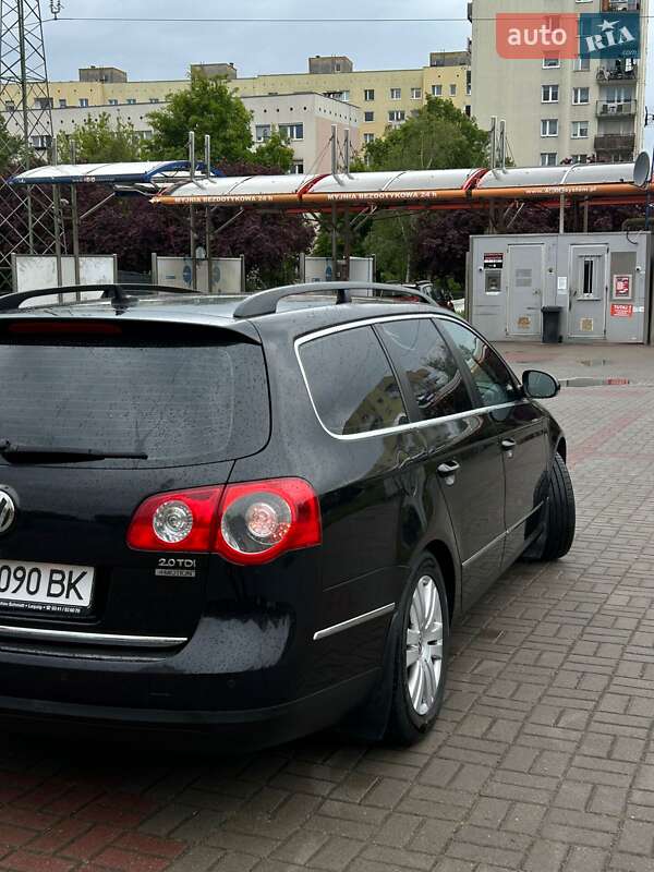 Универсал Volkswagen Passat 2009 в Ивано-Франковске