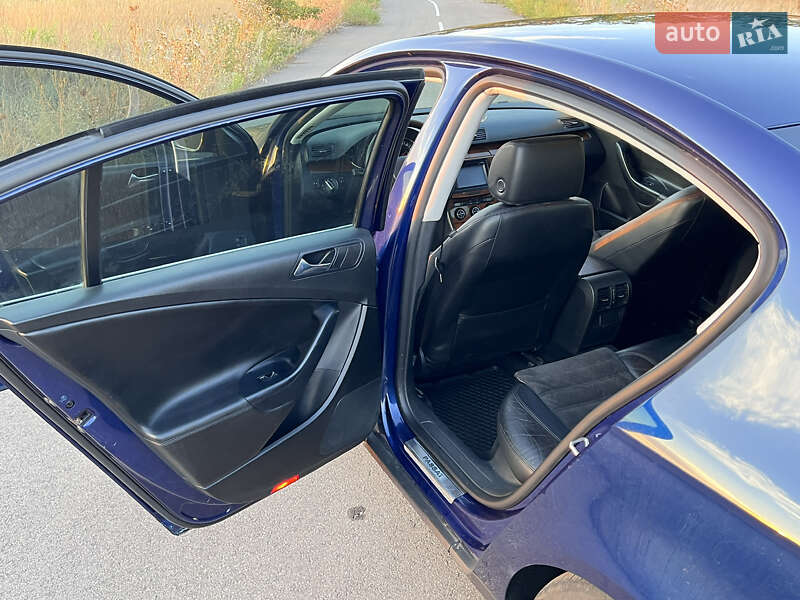 Седан Volkswagen Passat 2006 в Кривому Розі