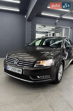 Універсал Volkswagen Passat 2013 в Коломиї