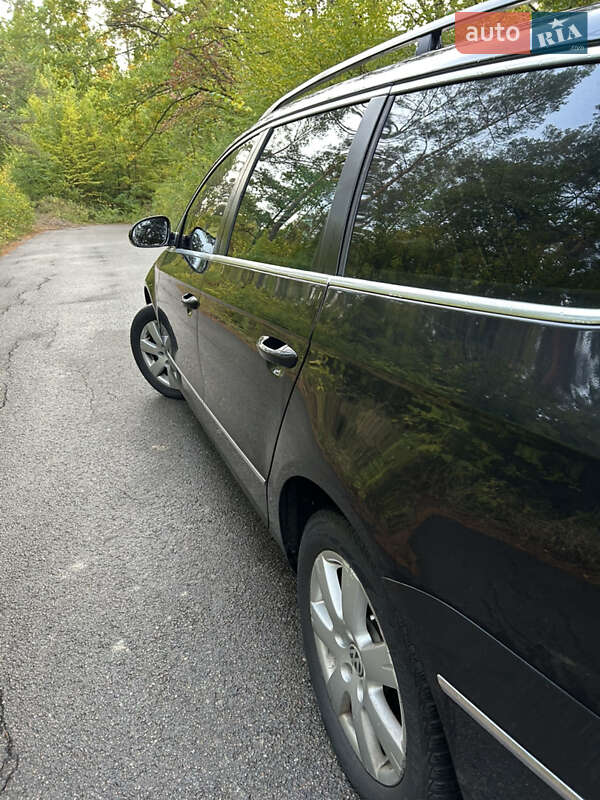 Седан Volkswagen Passat 2005 в Киеве фото 8 Седан Volkswagen Passat 2005 в Киеве