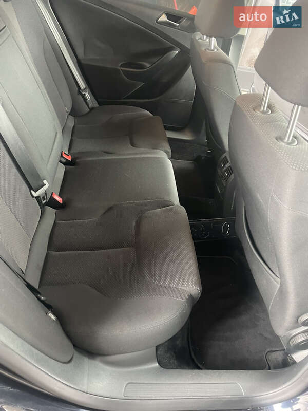 Универсал Volkswagen Passat 2010 в Ивано-Франковске фото 21 Универсал Volkswagen Passat 2010 в Ивано-Франковске