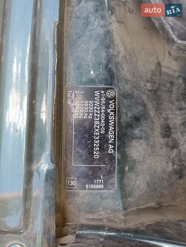 Универсал Volkswagen Passat 1998 в Одессе