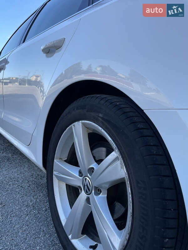 Седан Volkswagen Passat 2012 в Валках фото 9 Седан Volkswagen Passat 2012 в Валках