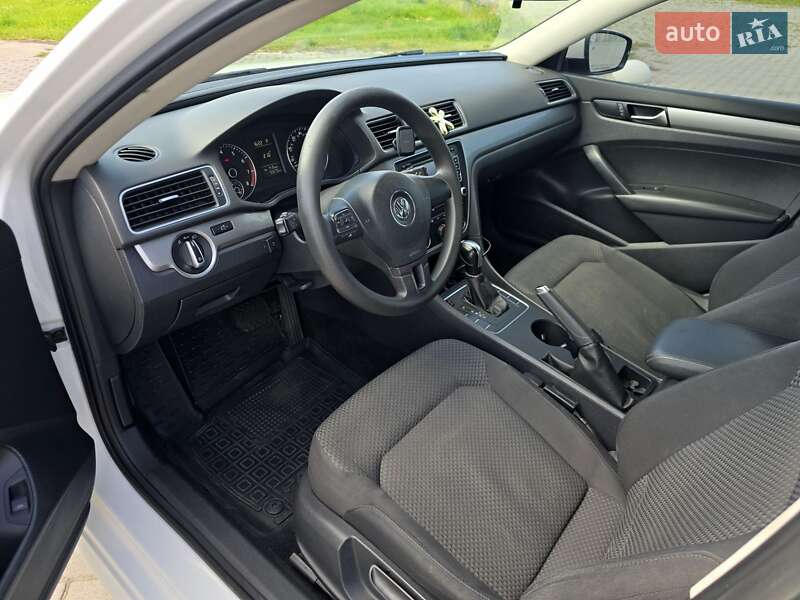 Седан Volkswagen Passat 2012 в Львове фото 17 Седан Volkswagen Passat 2012 в Львове