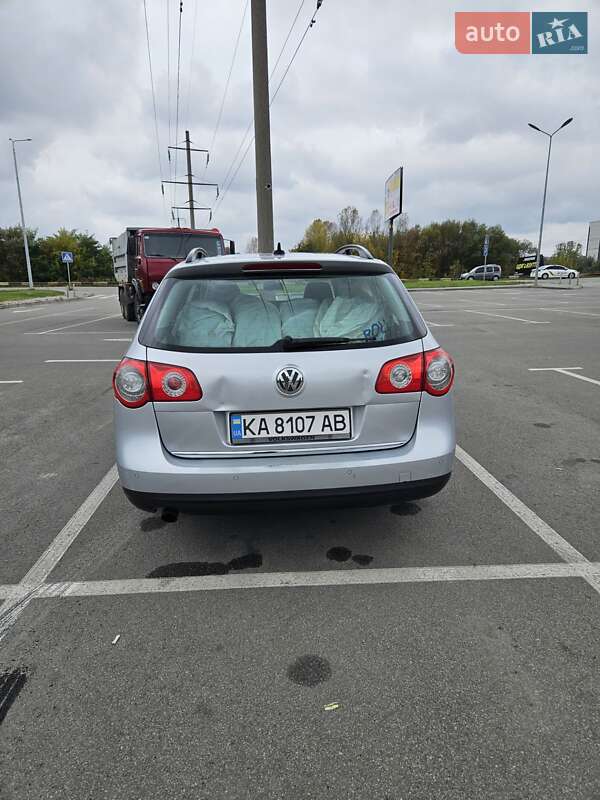 Универсал Volkswagen Passat 2009 в Ирпене