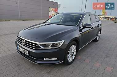 Універсал Volkswagen Passat 2017 в Баранівці