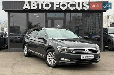 Універсал Volkswagen Passat 2017 в Києві