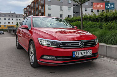 Універсал Volkswagen Passat 2015 в Хмельницькому