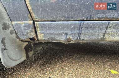 Седан Volkswagen Passat 1993 в Житомире