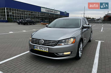Седан Volkswagen Passat 2013 в Сумах