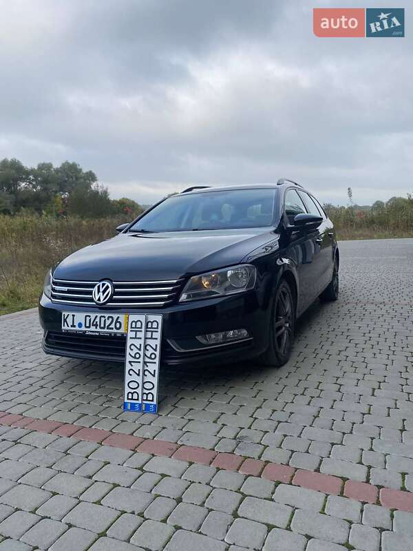 Універсал Volkswagen Passat 2013 в Тернополі